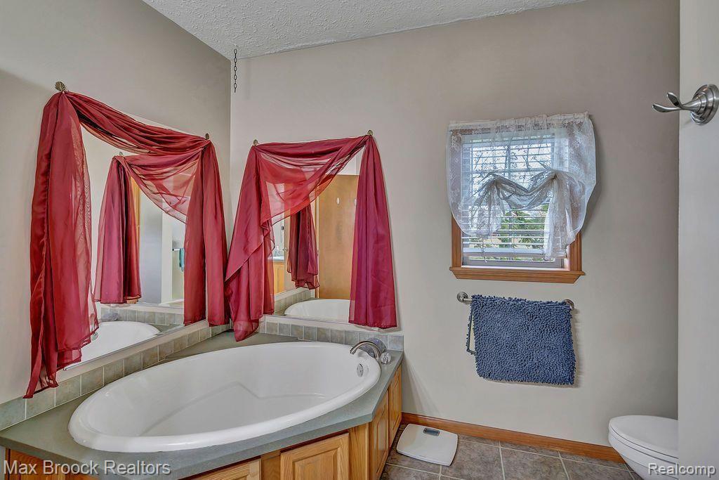 8661 TURNER Road, Imlay City, MI 48444 — Photo 25