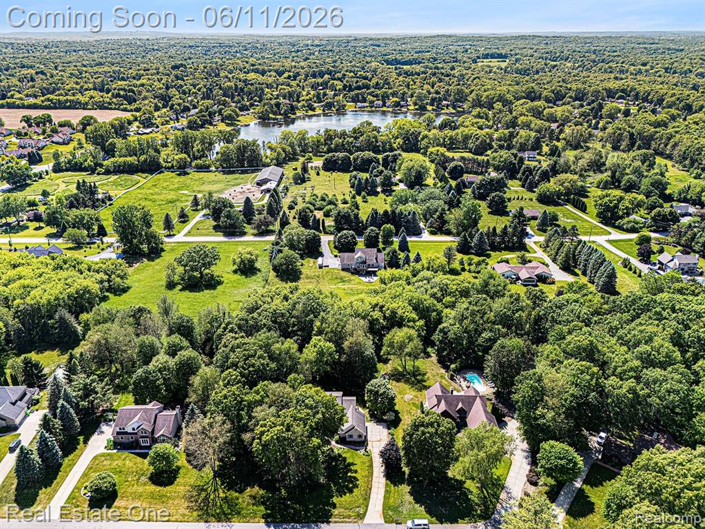 2958 Pine Needle Drive, White Lake, MI 48383 — Photo 45