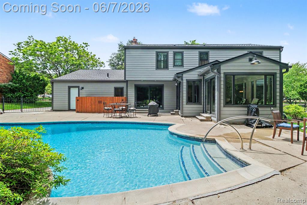 4071 Shore Crest Drive, West Bloomfield, MI 48323 — Photo 25