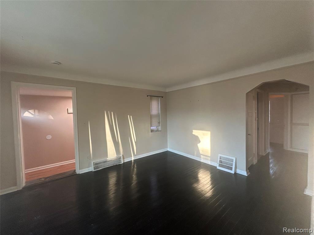18000 Pinehurst Street, Detroit, MI 48221 — Photo 9