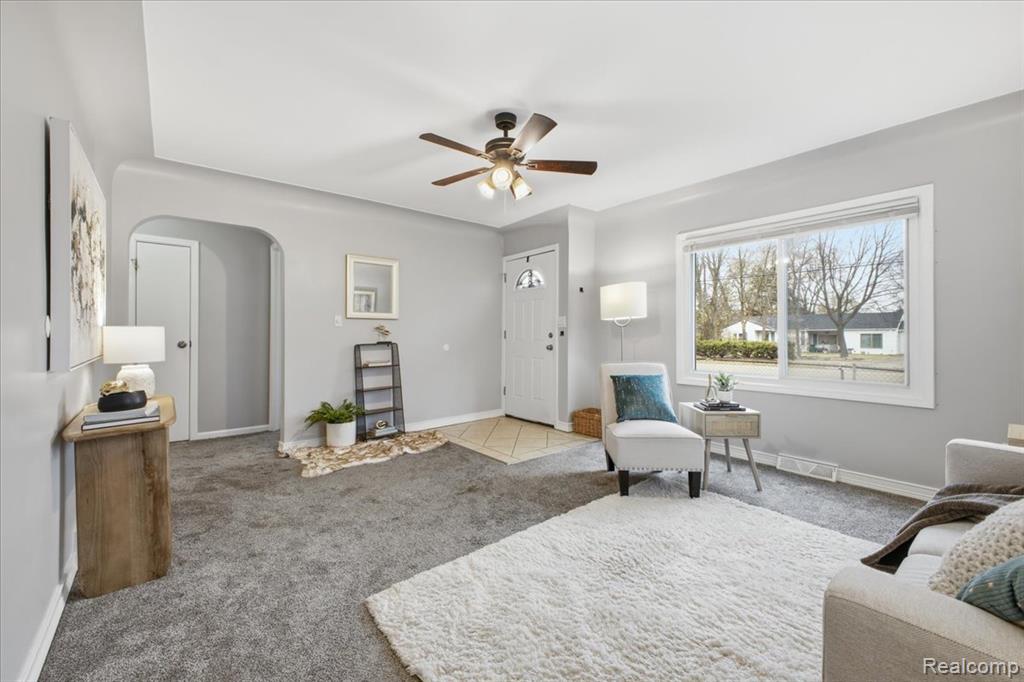 2878 N Williams Lake Road, Addison, MI 48329 — Photo 9