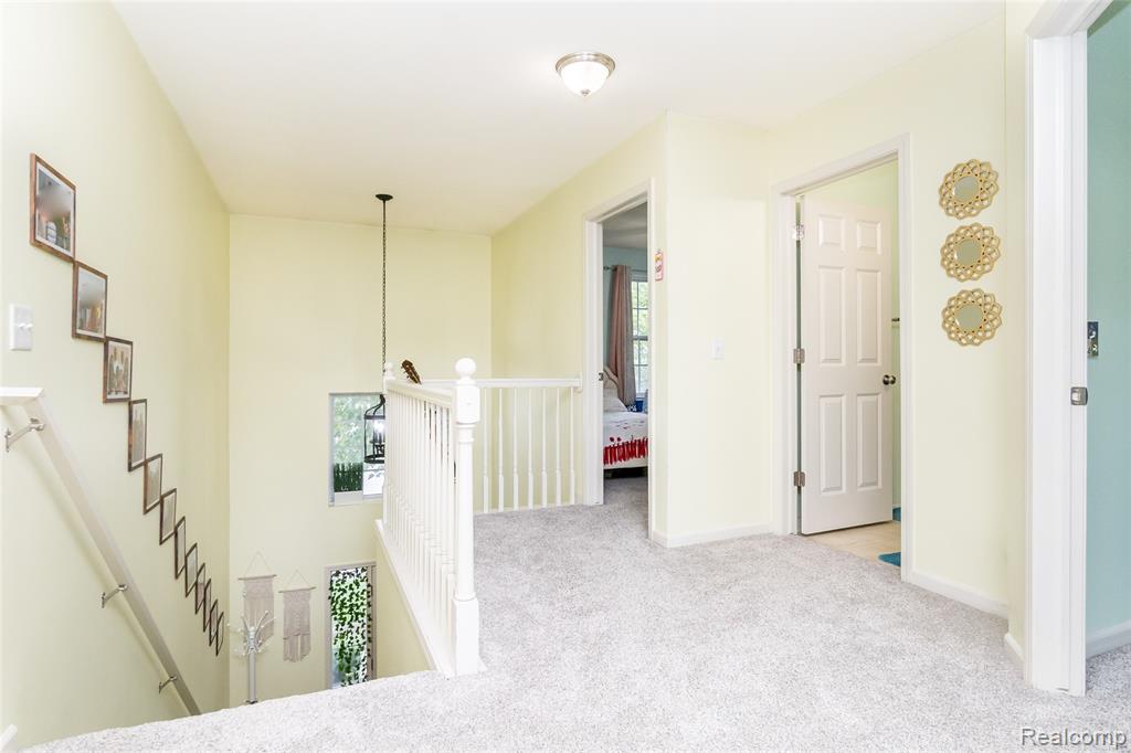 51224 Luke Lane, Novi, MI — Photo 24