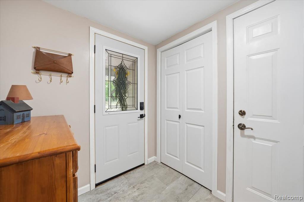 10210 Lavern Court, Clio, MI 48420 — Photo 21