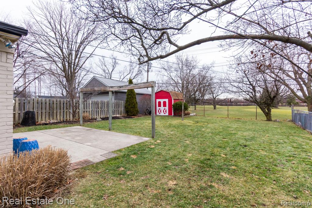 4106 Edgeland Avenue, Royal Oak, MI 48073 — Photo 28