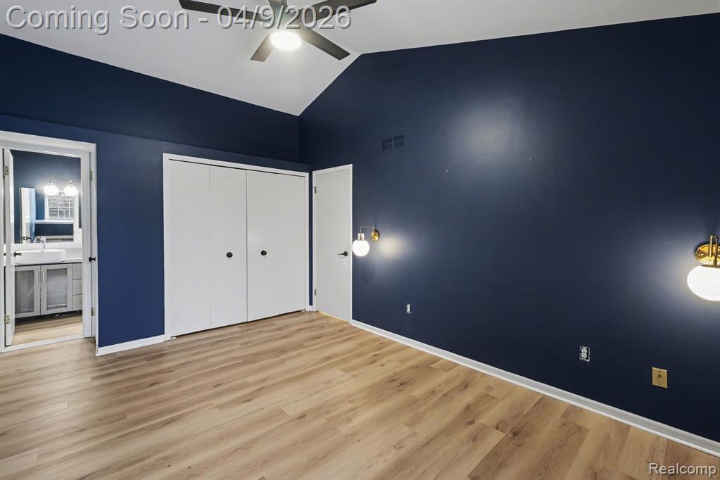 858 Whisperwood Trail, Fenton, MI 48430 — Photo 16