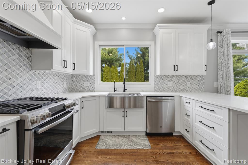 8705 Clarion Court, Brighton, MI 48116 — Photo 4