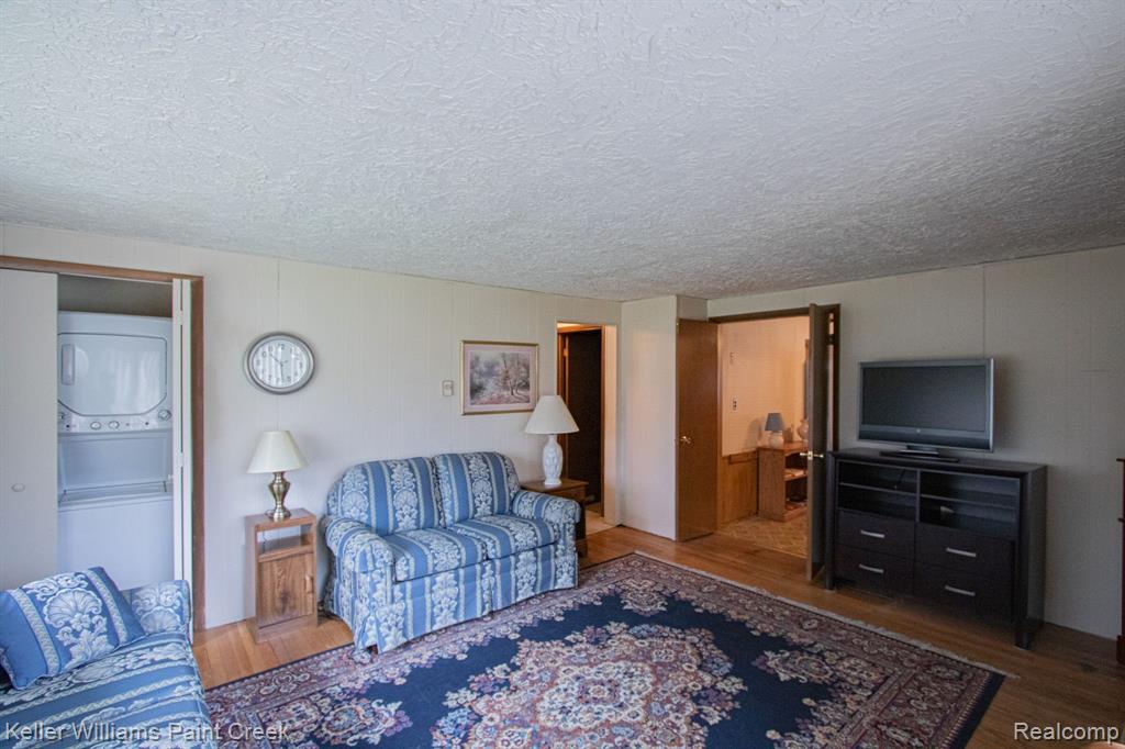 49525 SHELBY Road, Shelby Twp, MI 48317 — Photo 7