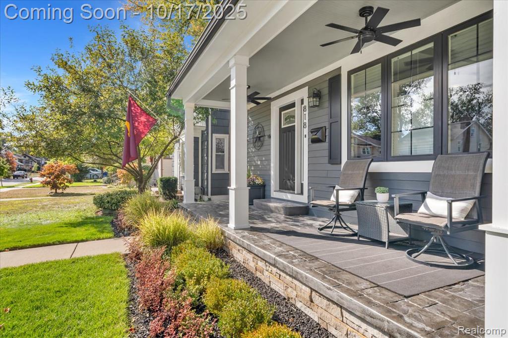 818 Longfellow Avenue, Royal Oak, MI 48067 — Photo 7