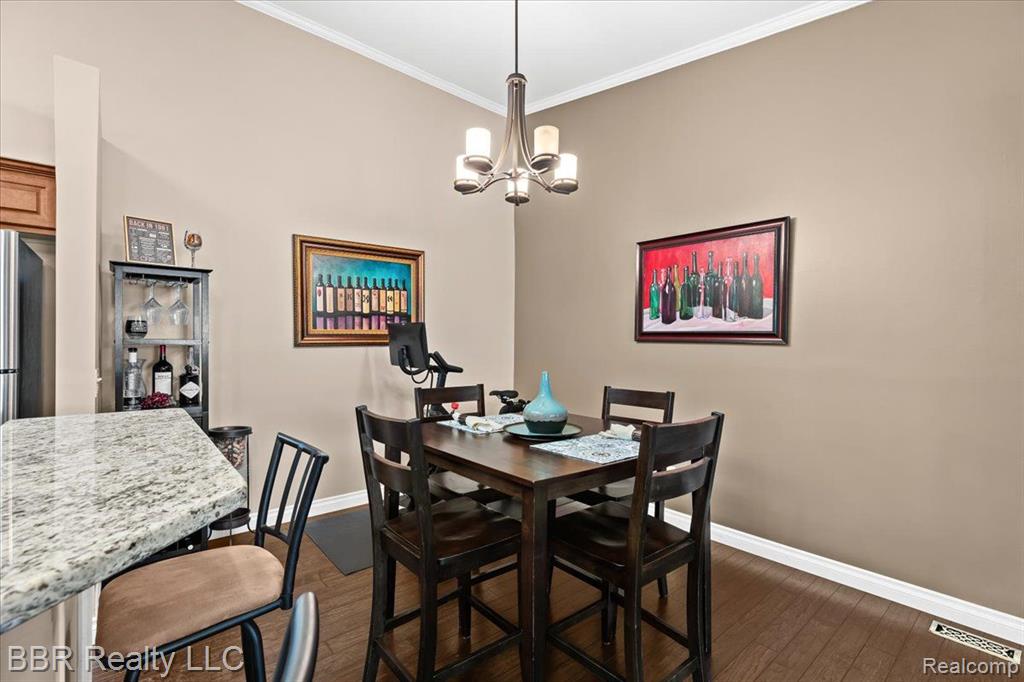 22118 EDGEWATER, Novi, MI — Photo 7