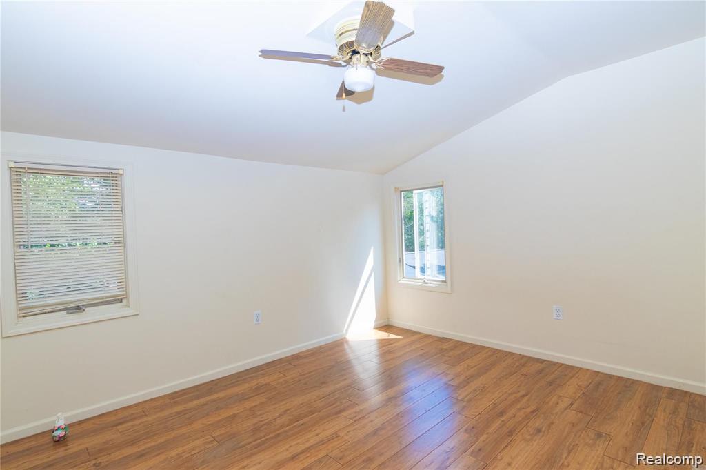 9622 Seminole, Redford, MI 48239 — Photo 8