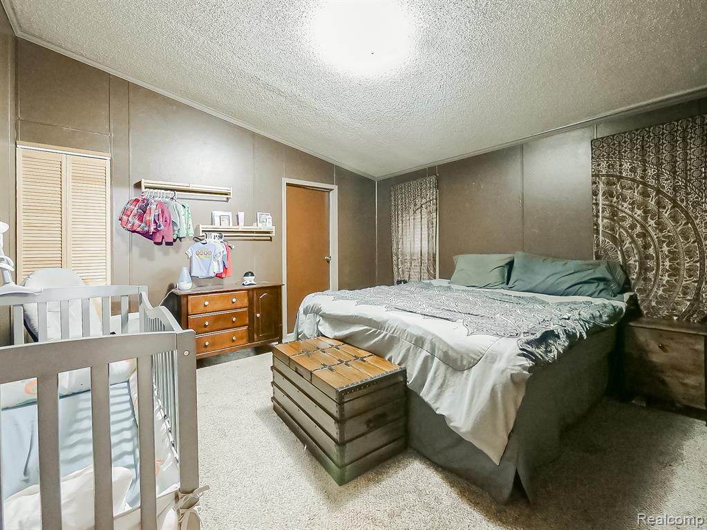 2015 Plum Street, Clarkston, MI 48348 — Photo 16