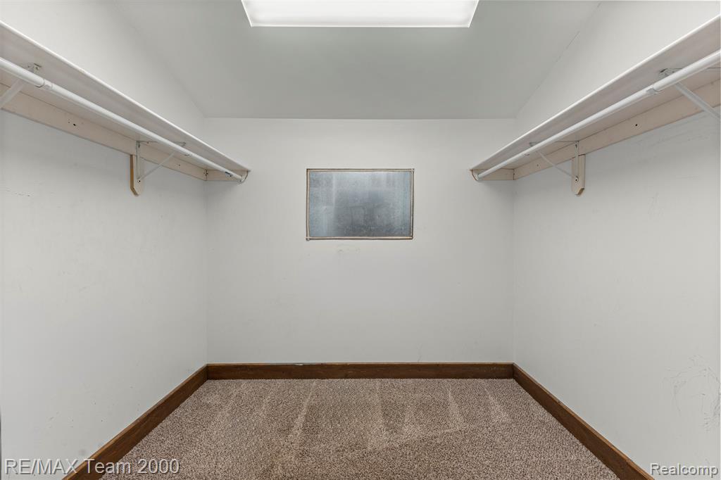 15615 Martinsville Road, Van Buren, MI 48111 — Photo 41