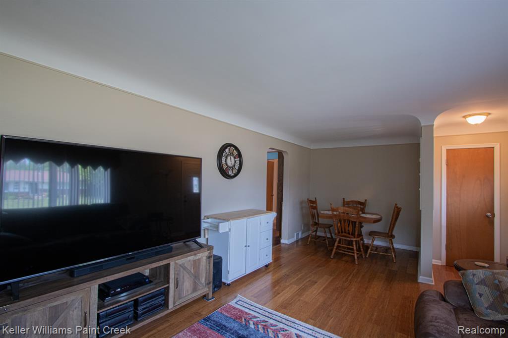 8336 Timberline Drive, Shelby Twp, MI 48316 — Photo 5