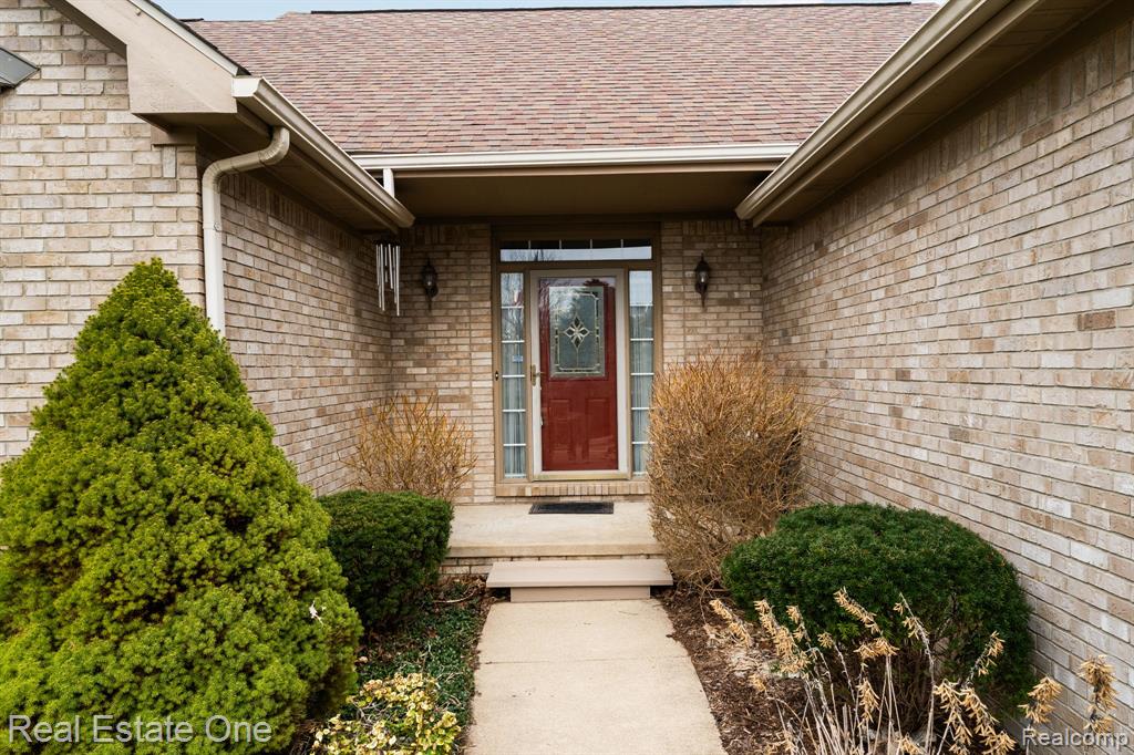 9305 Rotondo Drive, Howell, MI 48855 — Photo 5