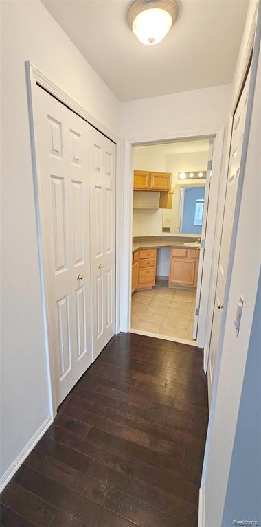 6203 Jasmine Drive, Walled Lake, MI 48390 — Photo 9