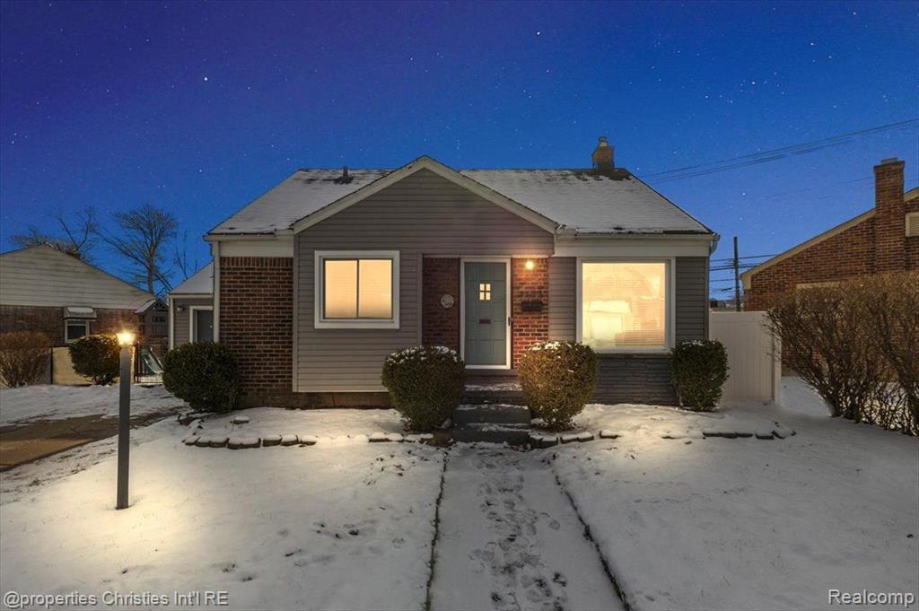 4103 GRANDVIEW Road, Royal Oak, MI 48073 — Photo 3