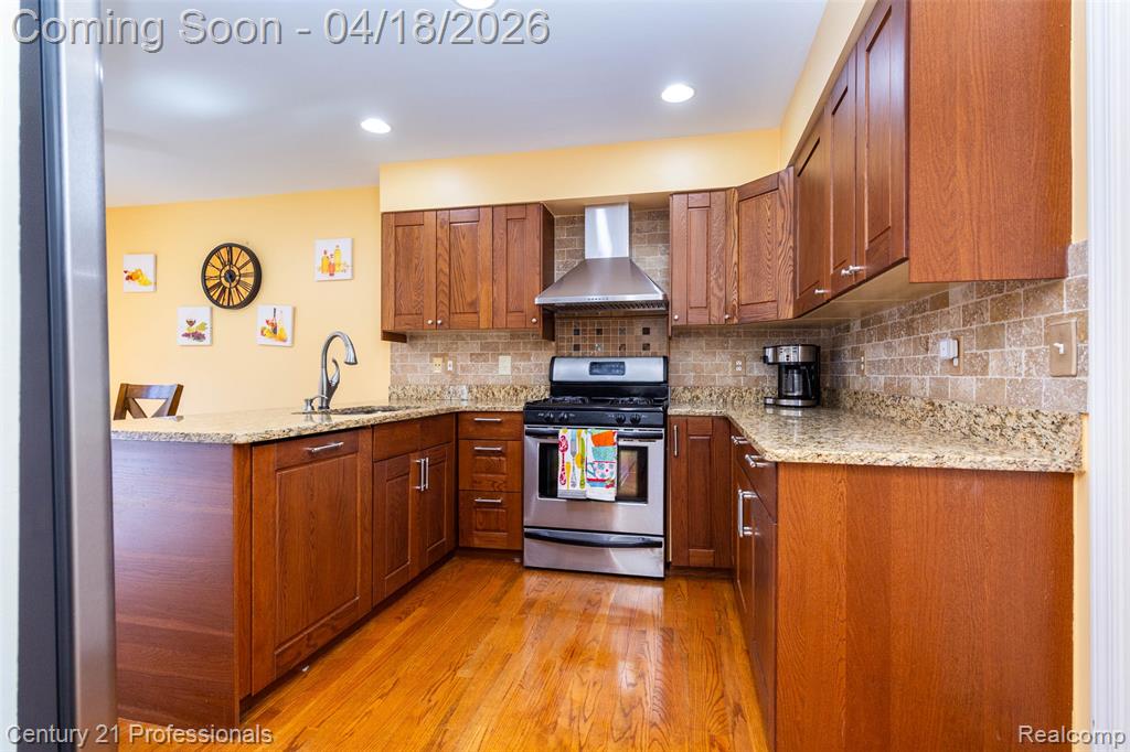 1256 Autumn Drive, Troy, MI 48098 — Photo 14