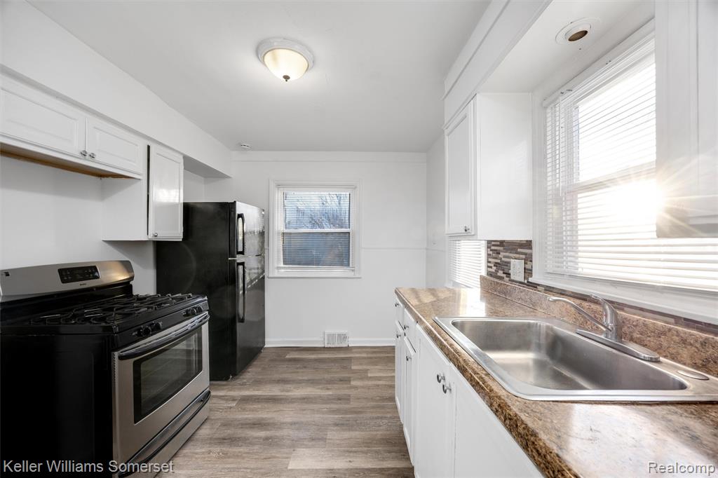 1784 College Avenue, Lincoln Park, MI 48146 — Photo 12