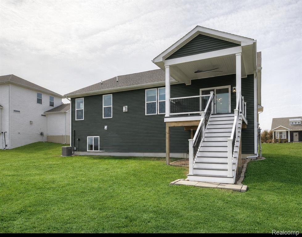 677 Round Rock Dr, Howell, MI 48843 — Photo 3