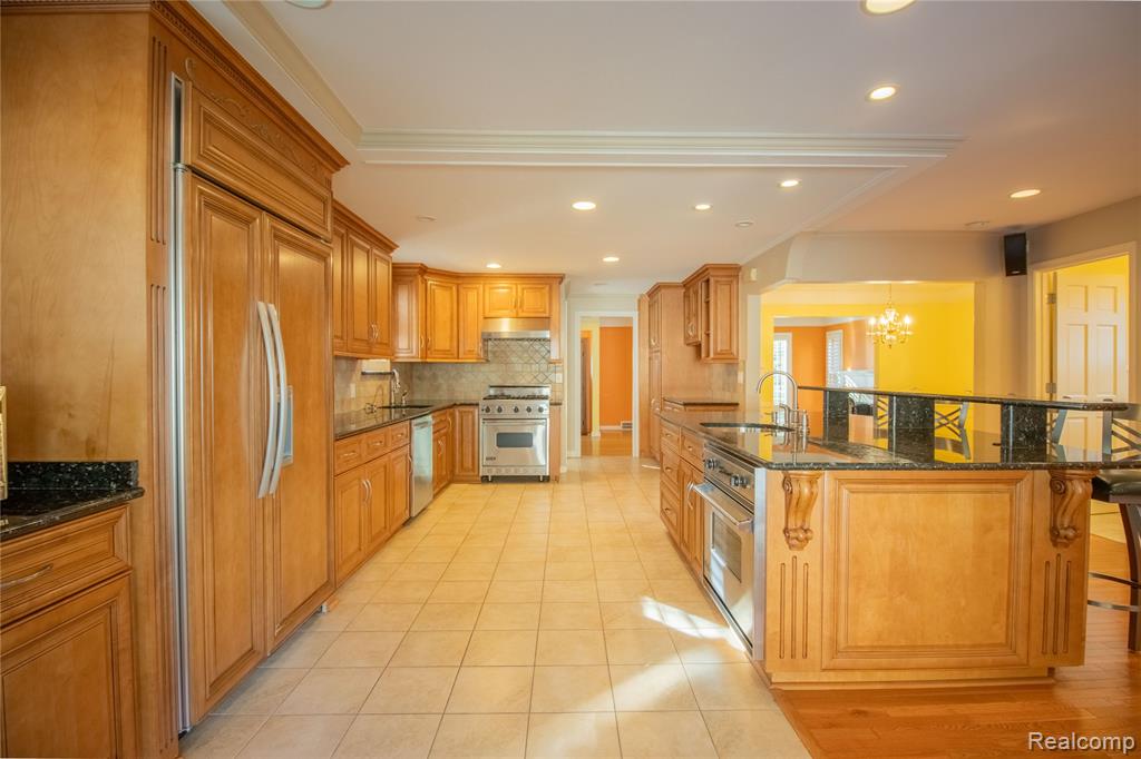 450 Roland Road, Grosse Pointe Farms, MI 48236 — Photo 3