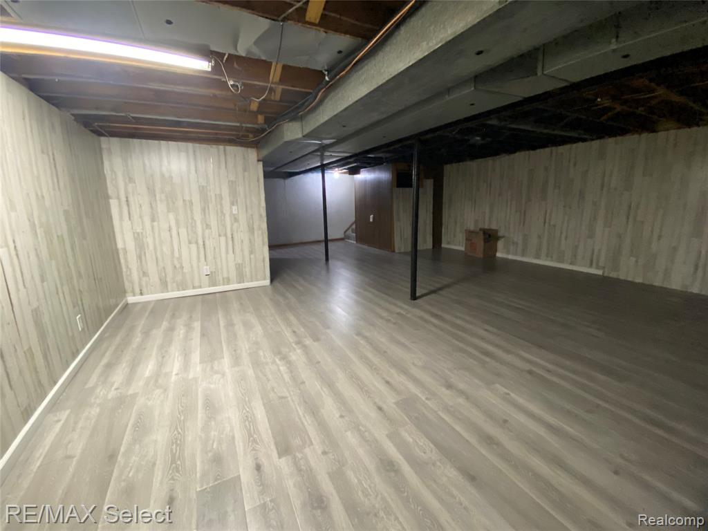 607 W Girard Avenue, Madison Heights, MI 48071 — Photo 31