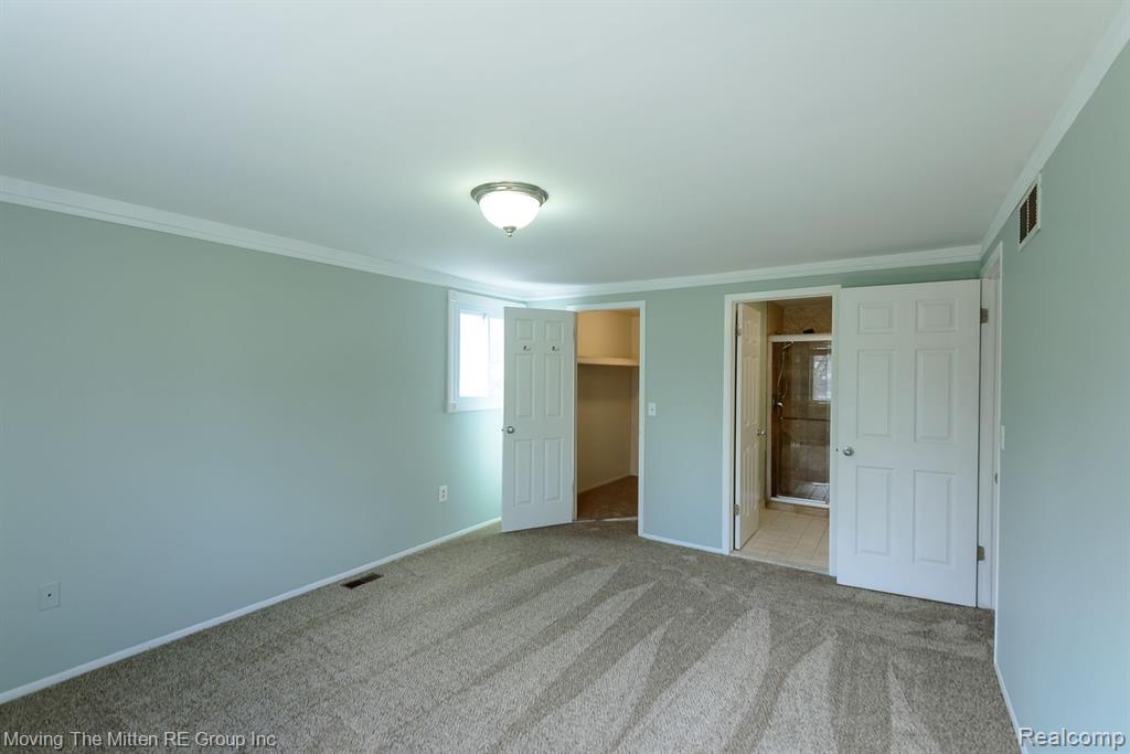 42340 OLD BRIDGE Road, Canton, MI 48188 — Photo 32