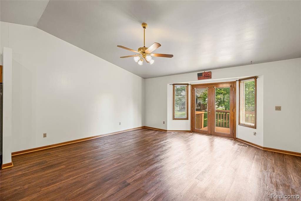 9280 Monica Drive, 53, Davison, MI 48423 — Photo 11