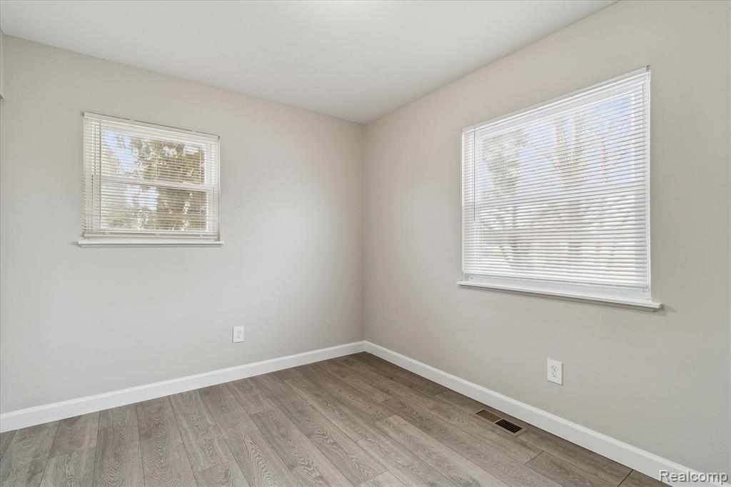 3552 BISHOP Road, Dryden, MI 48428 — Photo 21
