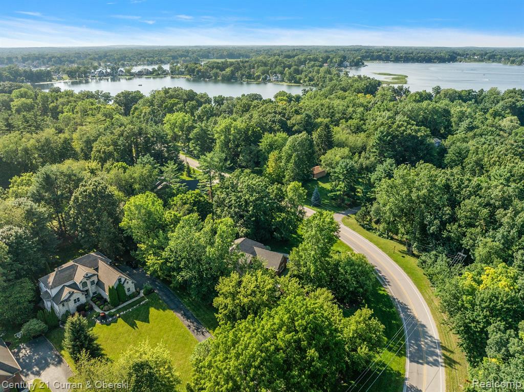 4574 CLIFFORD Road, Brighton, MI 48116 — Photo 60