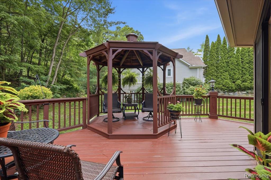 10005 Creekwood Trail, Davisburg, MI 48350 — Photo 67