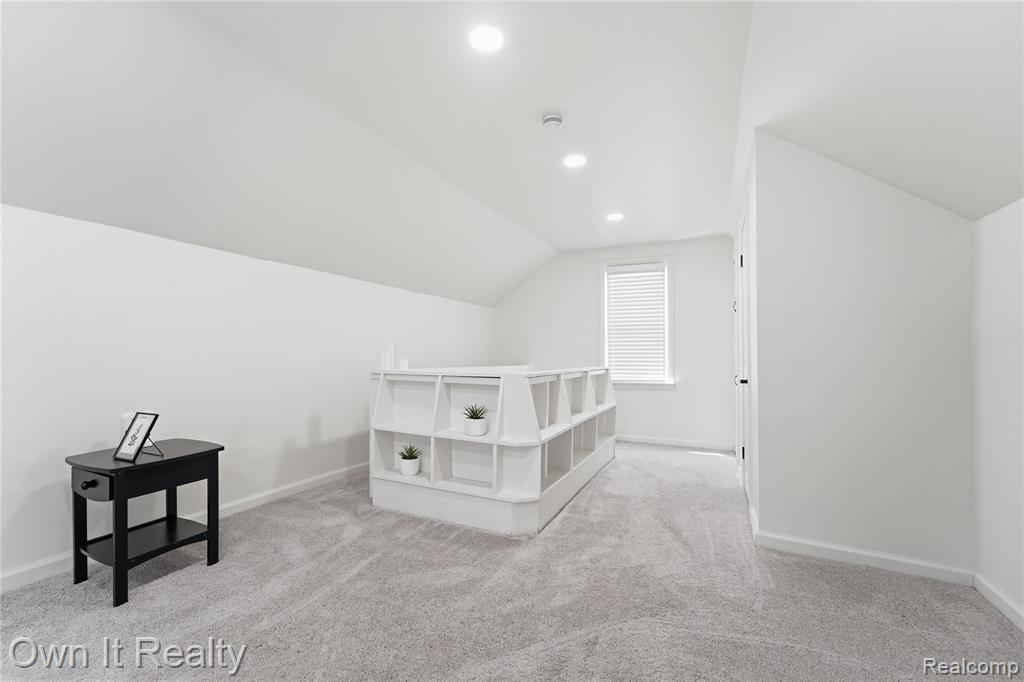 20190 Stansbury Street, Detroit, MI 48235 — Photo 22