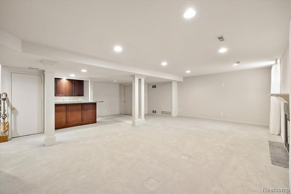 22025 Orchard Way, Beverly Hills, MI 48025 — Photo 35