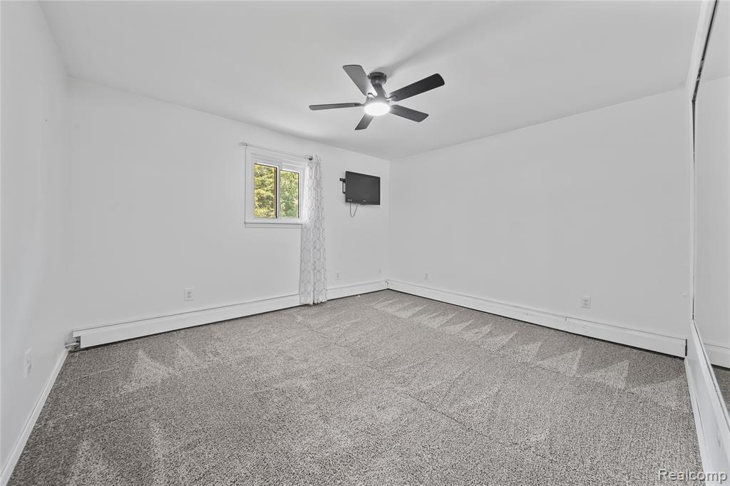 5461 E Holly Road, Holly, MI 48442 — Photo 22