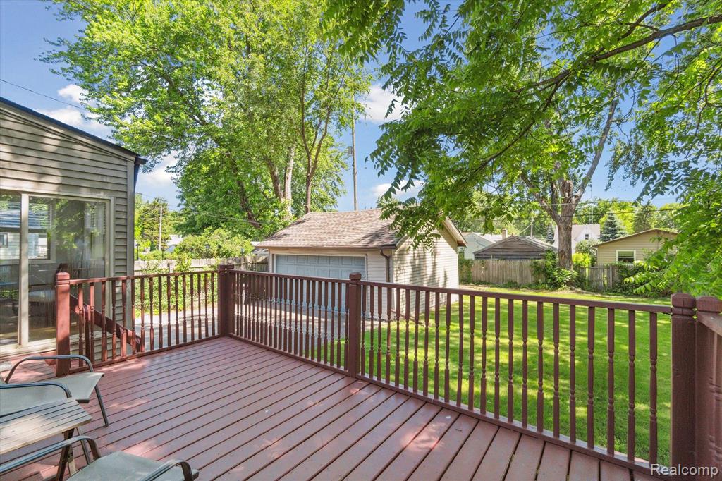 4235 RED ARROW Road, Flint, MI 48507 — Photo 25