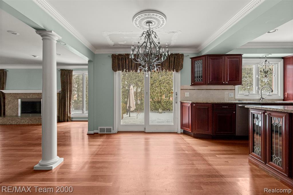 741 Briarcliff Drive, Grosse Pointe Woods, MI 48236 — Photo 19