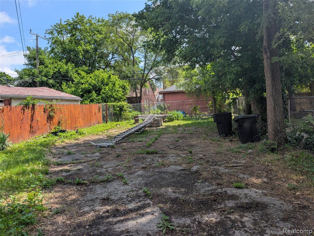 16182 Muirland - Photo 4