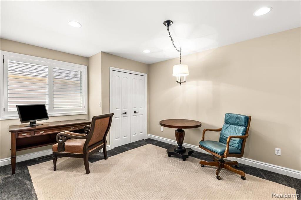 10744 WATERFALL Court, 19, South Lyon, MI 48178 — Photo 23