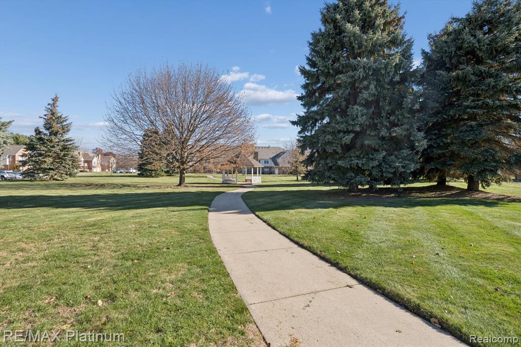 742 Olde English Circle, Howell, MI 48855 — Photo 3