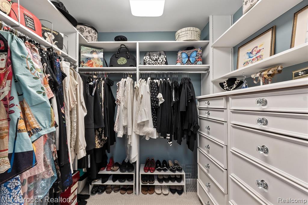 969 Bloomfield Woods, Bloomfield Hills, MI 48304 — Photo 34