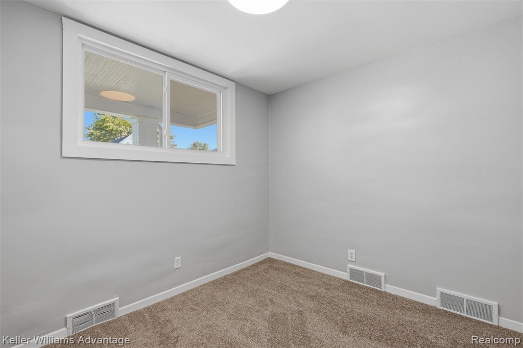 6922 Edward Street, Detroit, MI 48210 — Photo 19