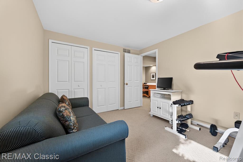 12648 Portsmouth Court, Plymouth, MI 48170 — Photo 46