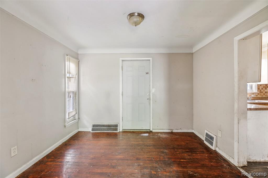 5935 Cadieux Road, Detroit, MI 48224 — Photo 4