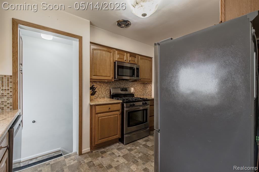 7190 Winona Avenue, Allen Park, MI 48101 — Photo 11