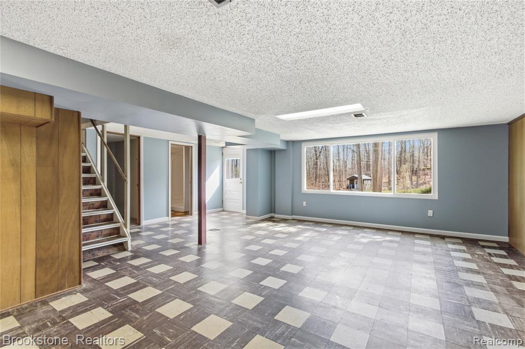 7745 Foster Road, Clarkston, MI — Photo 20