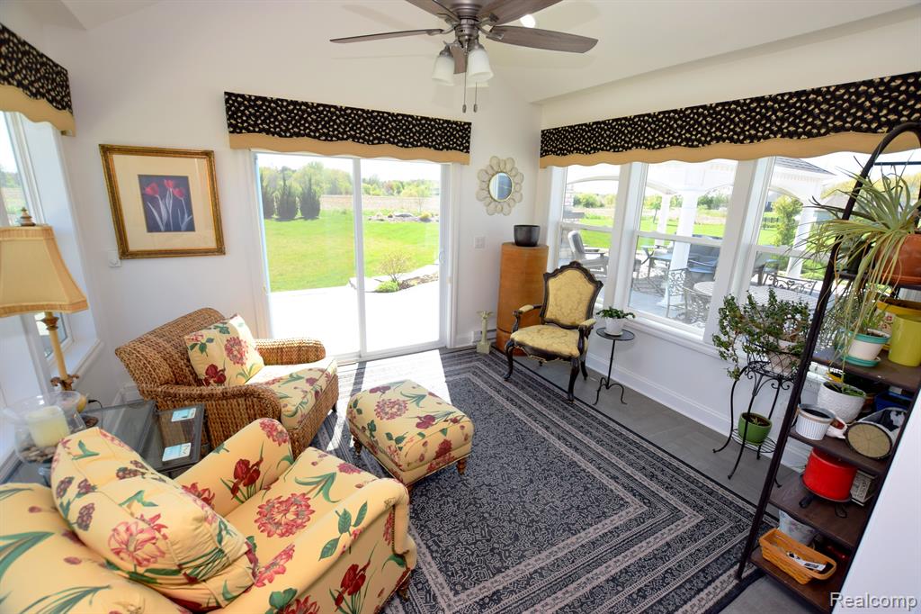 9466 HERITAGE, Goodrich Vlg, MI — Photo 9