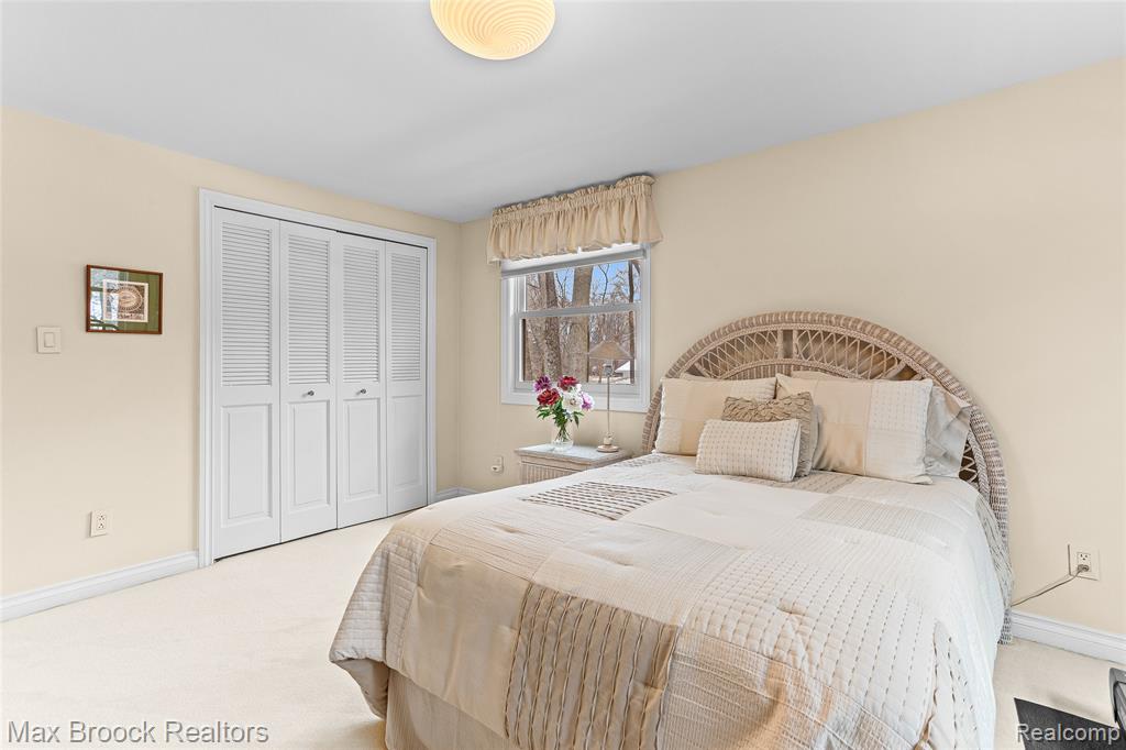 25933 Hersheyvale Drive, Franklin, MI 48025 — Photo 26