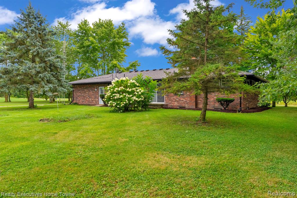 10990 Smiths Creek Road, Memphis, MI — Photo 42