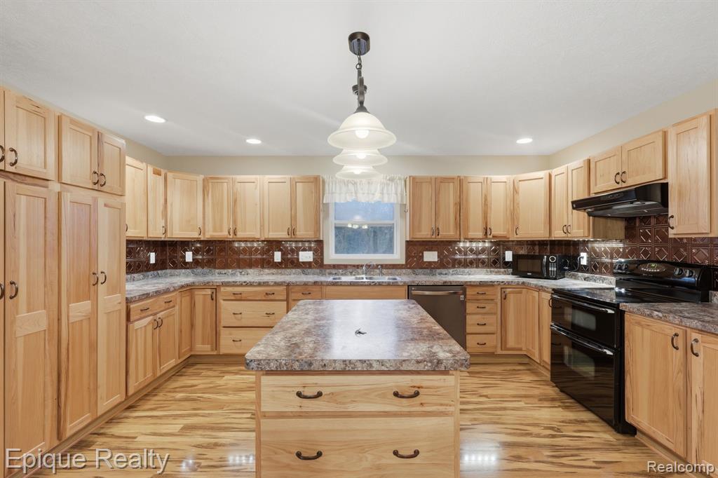 3402 Josephine Lane, Mason, MI 48854 — Photo 3