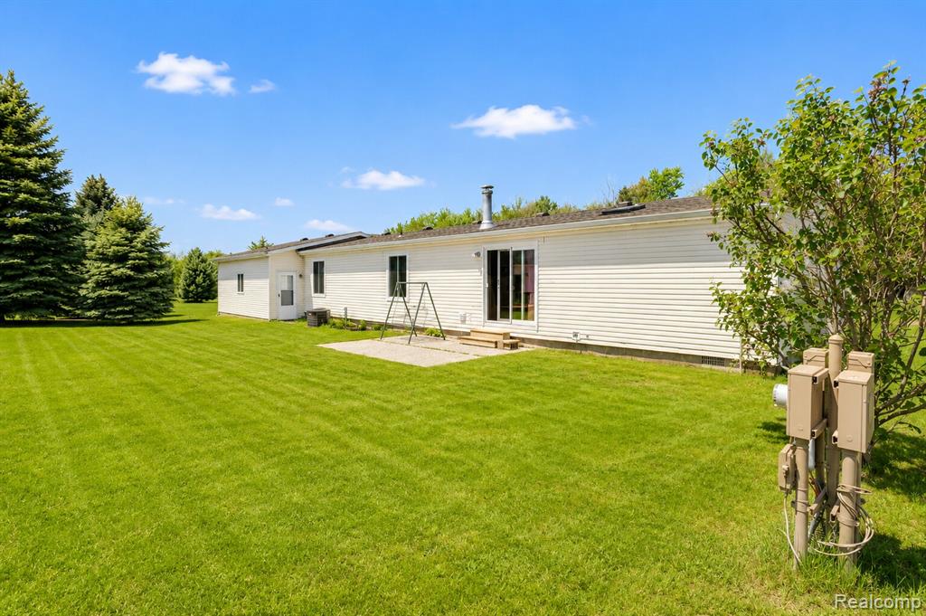 2354 Brent Street, 203, Croswell, MI 48422 — Photo 23