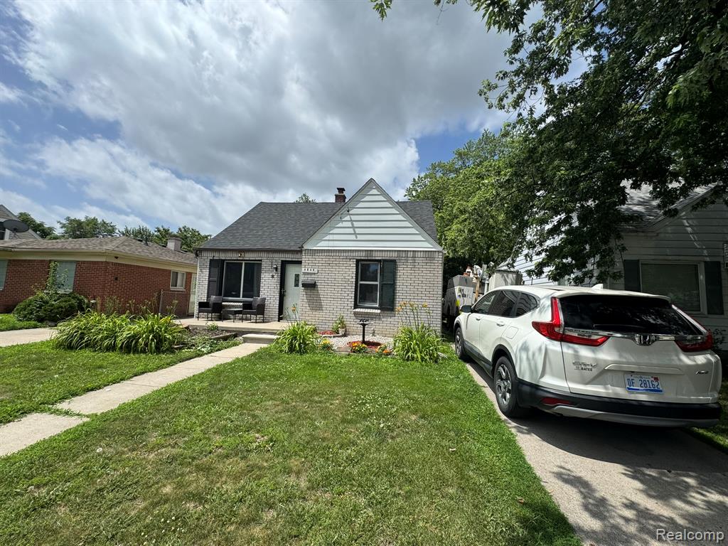 4640 Jackson Street, Dearborn Heights, MI 48125 — front exterior